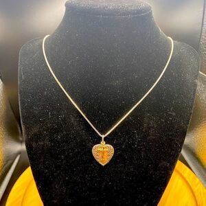 925 SS 24” box chain w/decorative heart charm accented w/die cut yellow cross